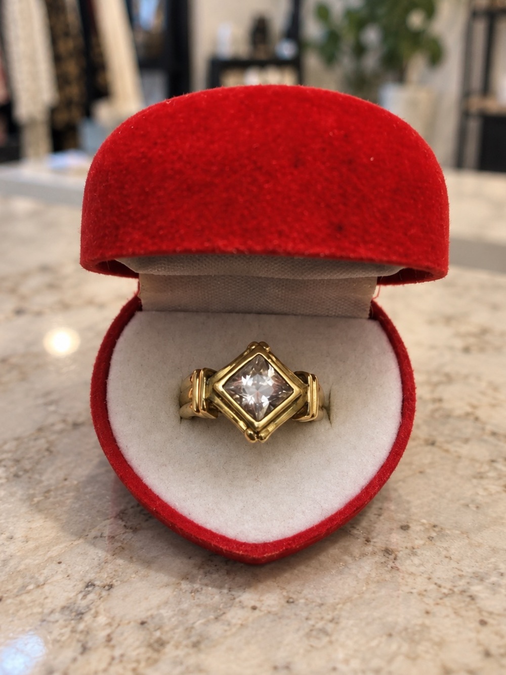 Vintage 925 Sterling Silver Gold-Plated Princess Cut Solitaire Ring – Size 6.5